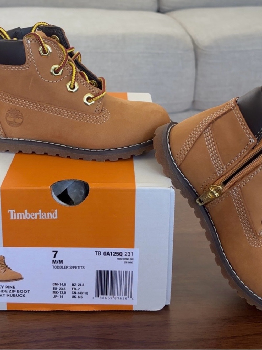 Never worn Timberland Zip Boots – Toddler Size 7